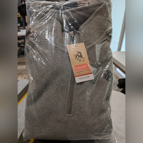 NWT Men's Legendary Whitetails Big Game Tracker 1/4 Zip Fleece Camo Sweater 3XL - Picture 4 of 7